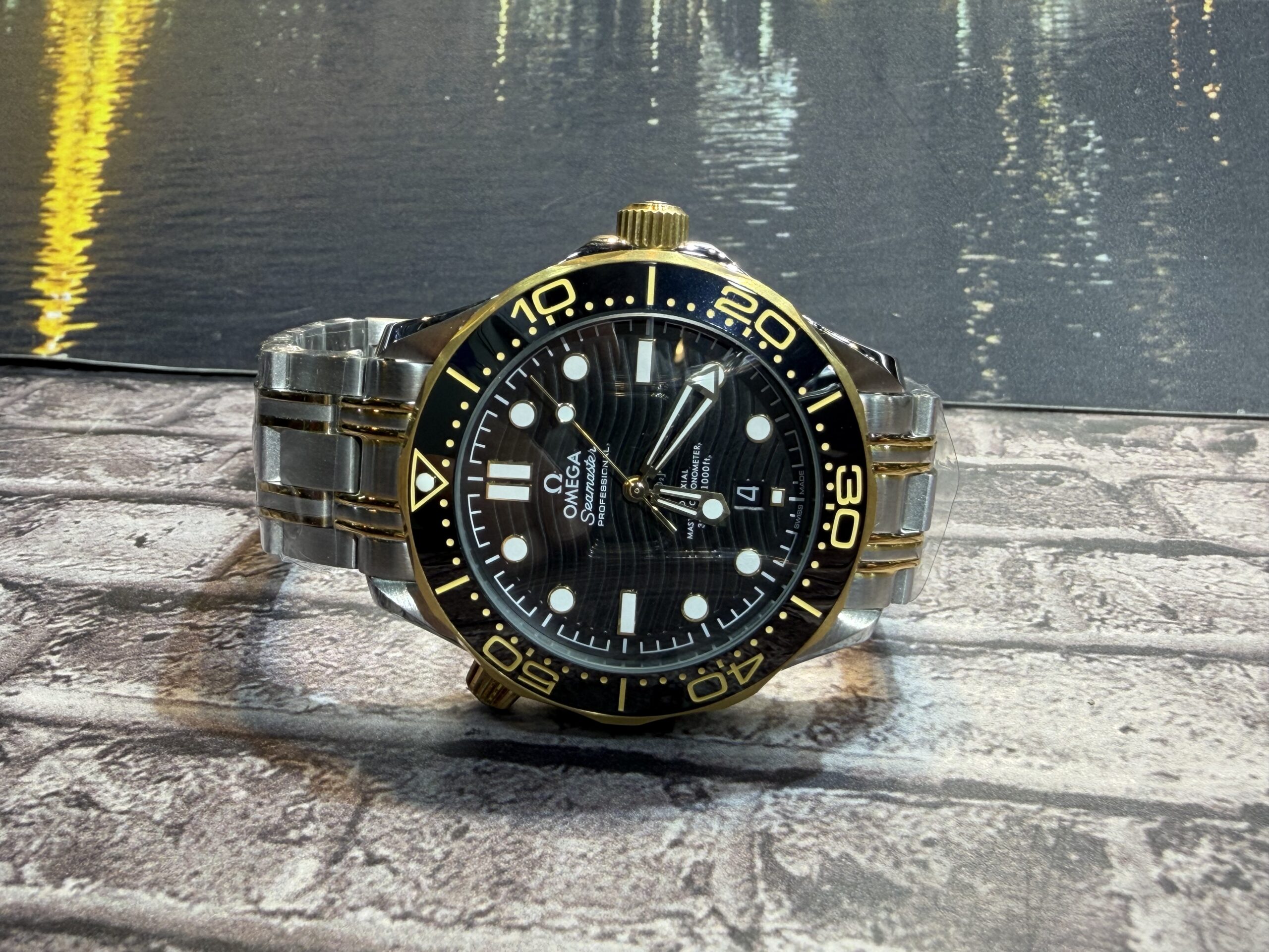 Omega Seamaster dourado